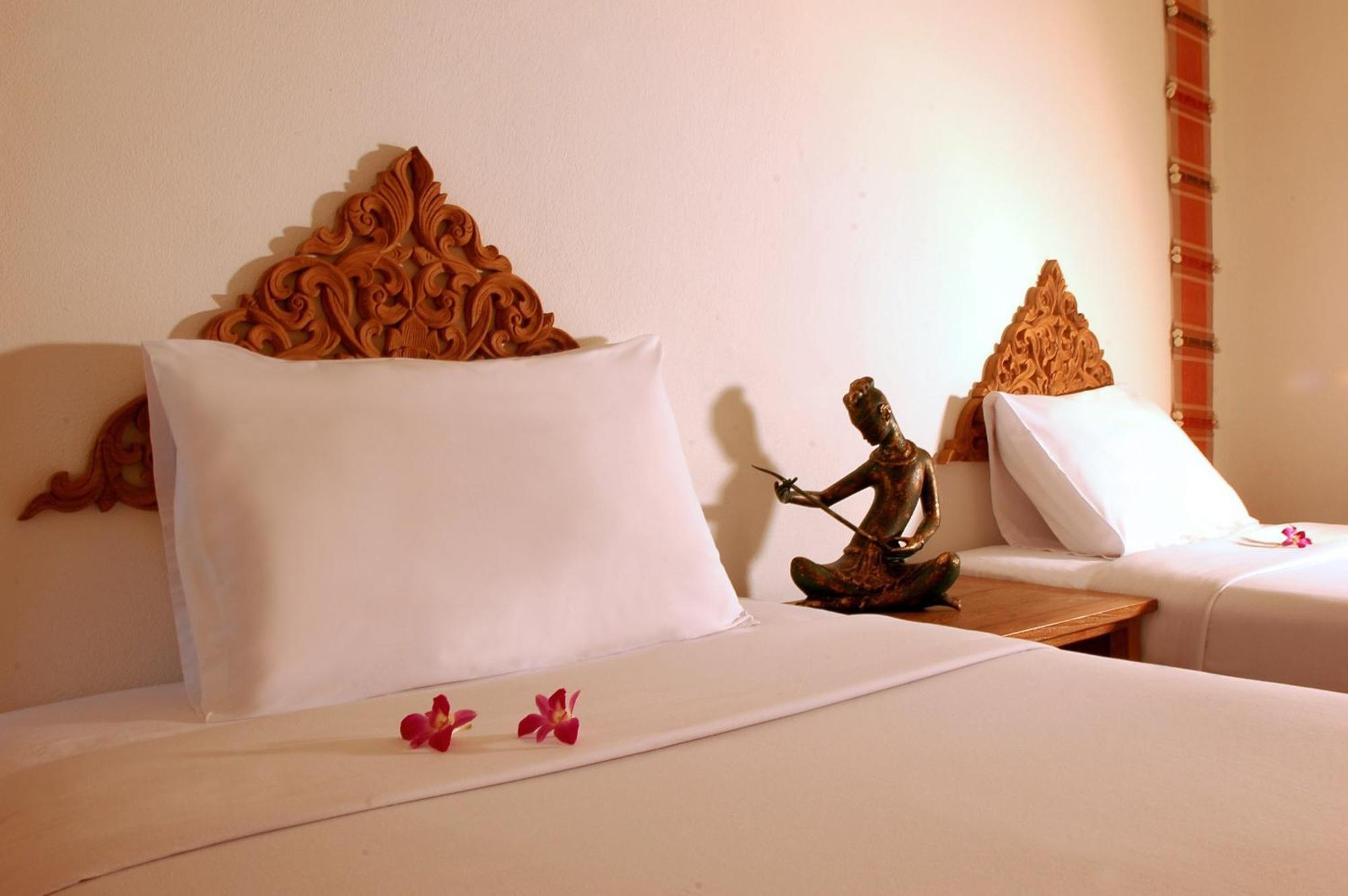 Bansabai Hostelling International Бангкок Номер фото
