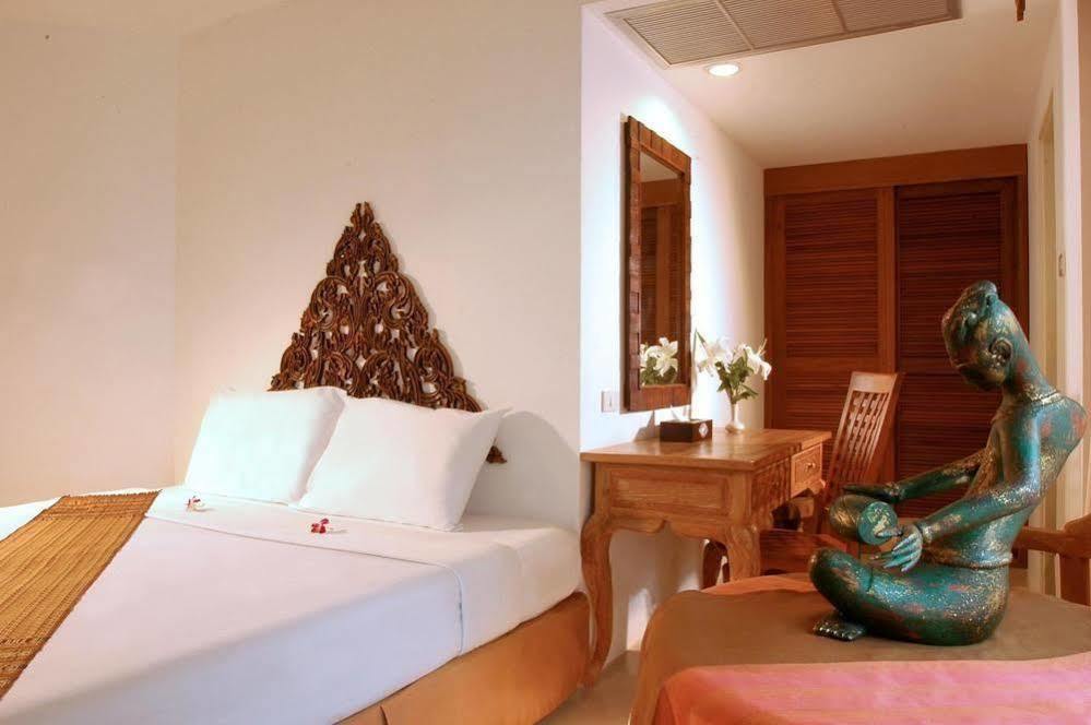 Bansabai Hostelling International Бангкок Экстерьер фото